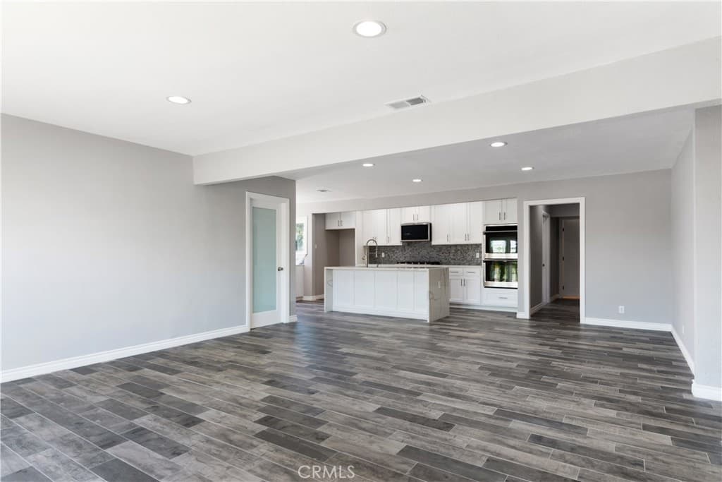 Home at 517 N Chalburn, West Covina — photo 2 of 12