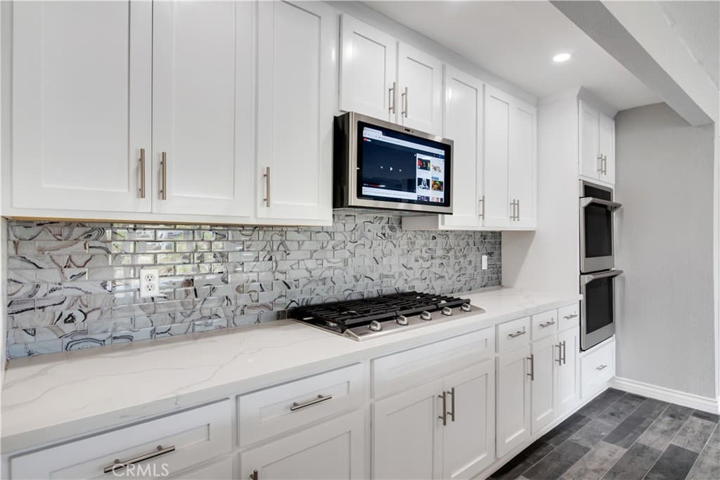Home at 517 N Chalburn, West Covina — photo 11 of 12
