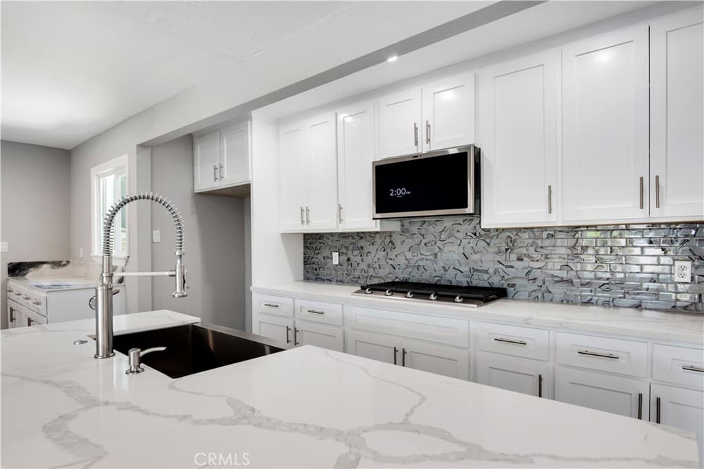 Home at 517 N Chalburn, West Covina — photo 12 of 12