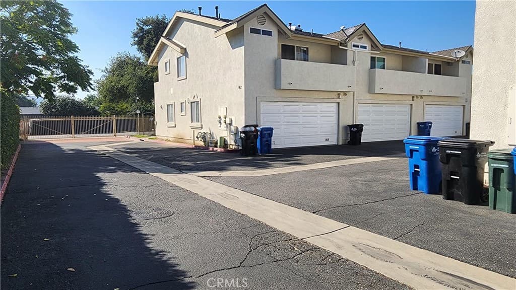 Condo at 1425 S White A, Pomona — photo 4 of 12