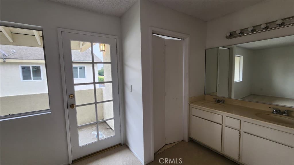 Condo at 1425 S White A, Pomona — photo 9 of 12