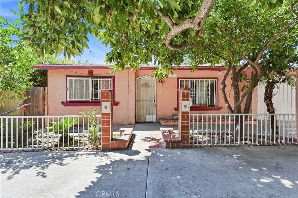 Home at 12375 Poinsettia, El Monte — photo 1 of 12