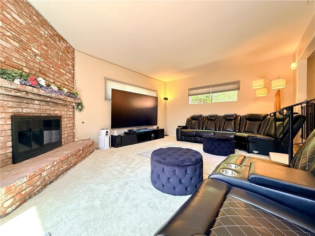 Home at 243 E Harrison Avenue, Pomona — photo 11 of 12
