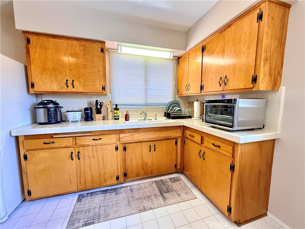 Home at 243 E Harrison Avenue, Pomona — photo 12 of 12
