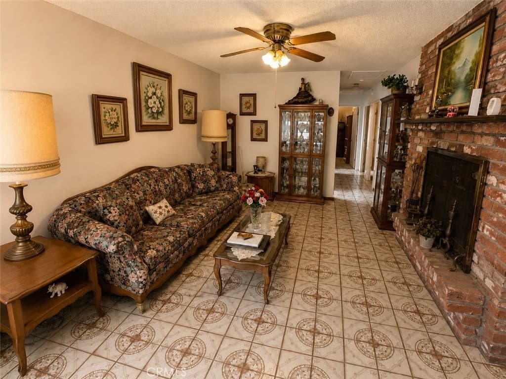 Home at 14343 Homeward Street, La Puente — photo 2 of 7