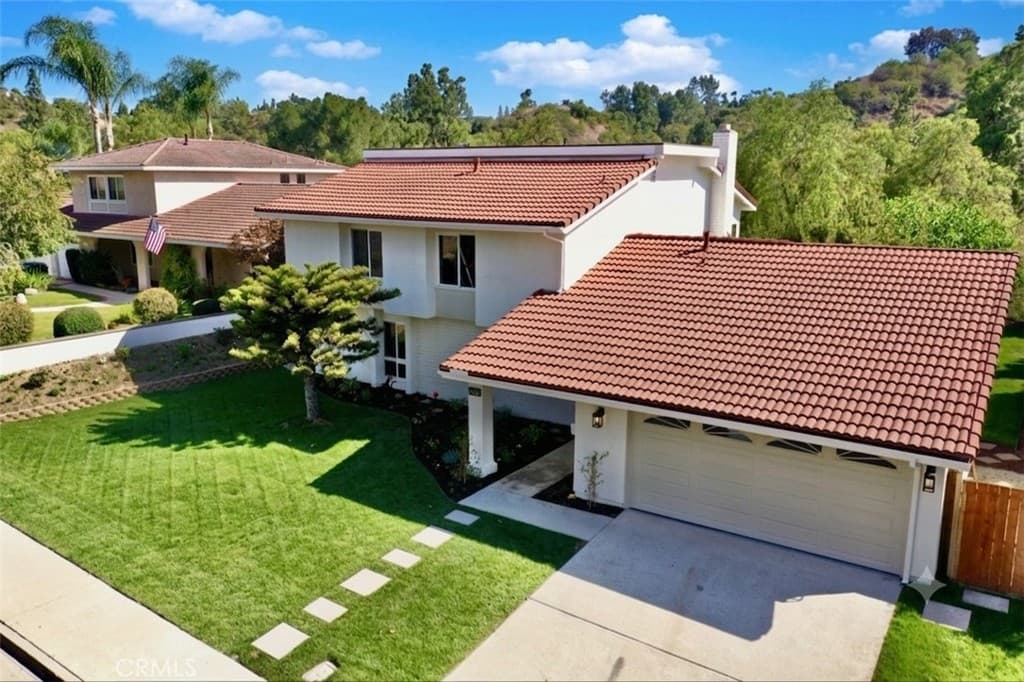 Home at 1416 Calle Pajaros, San Dimas — photo 3 of 12