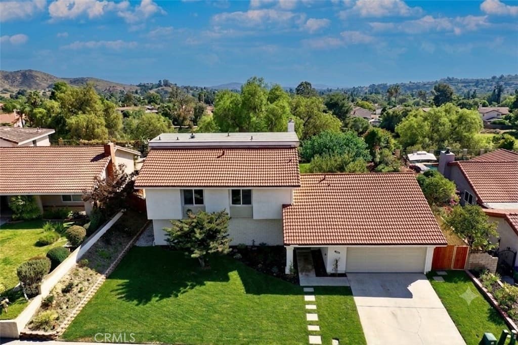 Home at 1416 Calle Pajaros, San Dimas — photo 4 of 12
