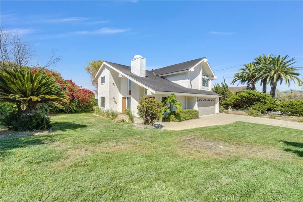 Home at 15261 La Belle Street, Hacienda Heights — photo 4 of 12