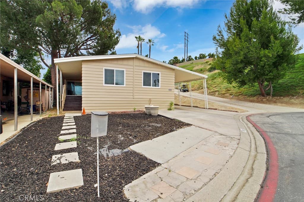 Home at 17350 E Temple Avenue E 334, La Puente — photo 4 of 12