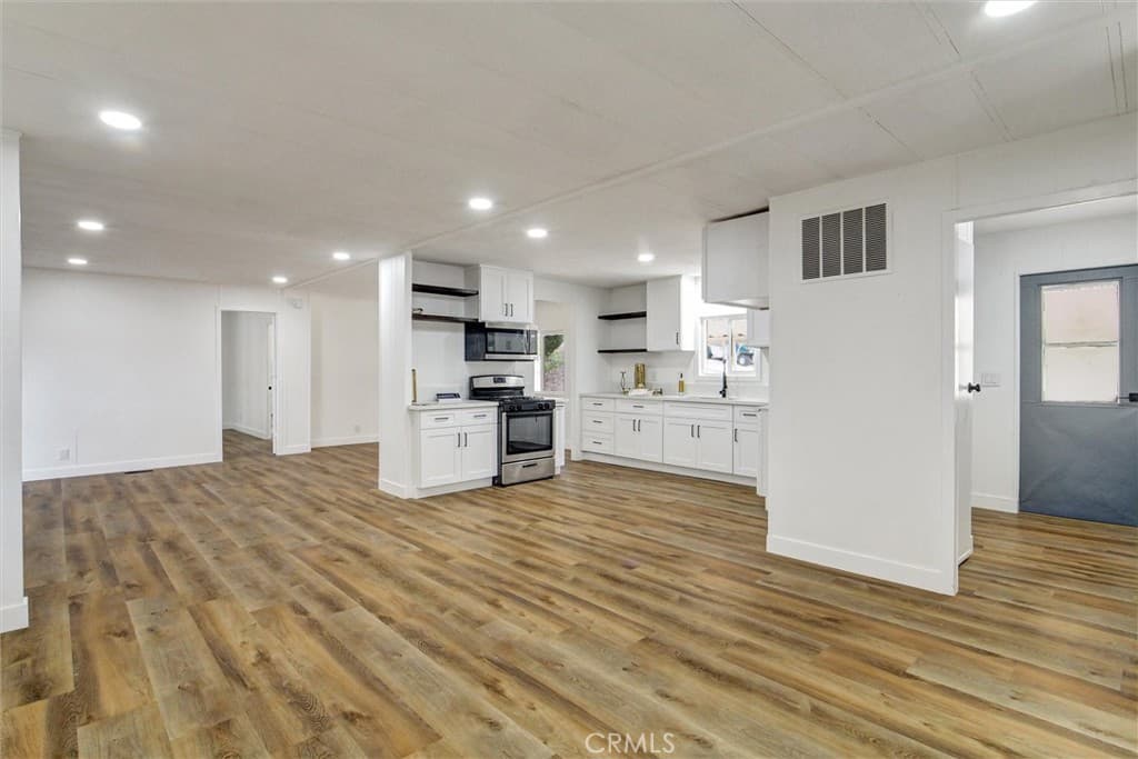 Home at 17350 E Temple Avenue E 334, La Puente — photo 5 of 12