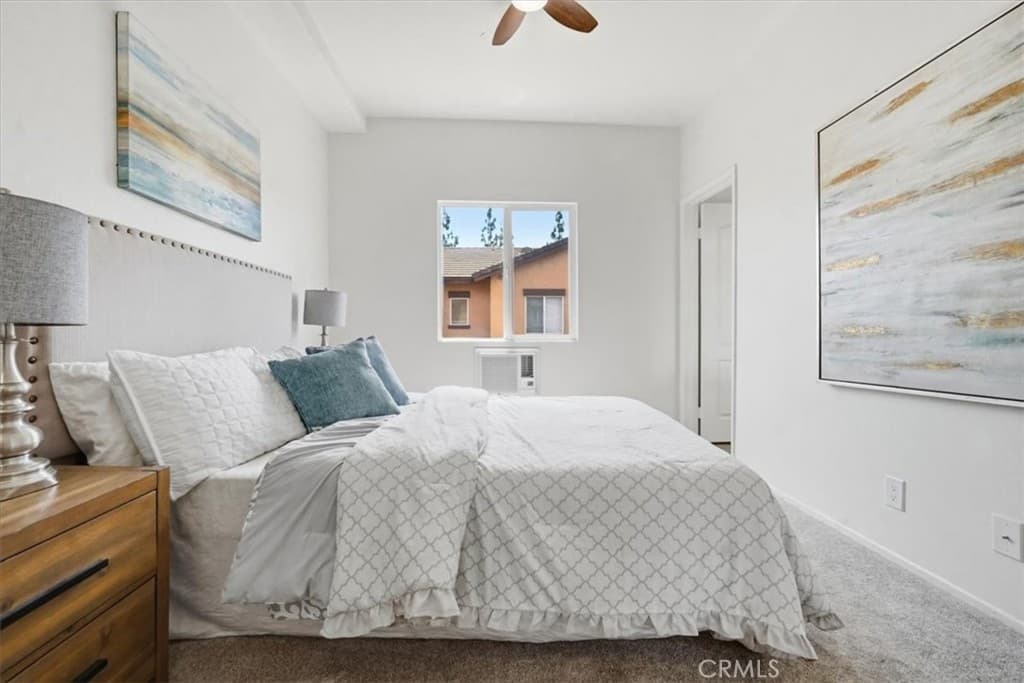 Townhouse at 511 N Lark Ellen F, Covina — photo 9 of 12
