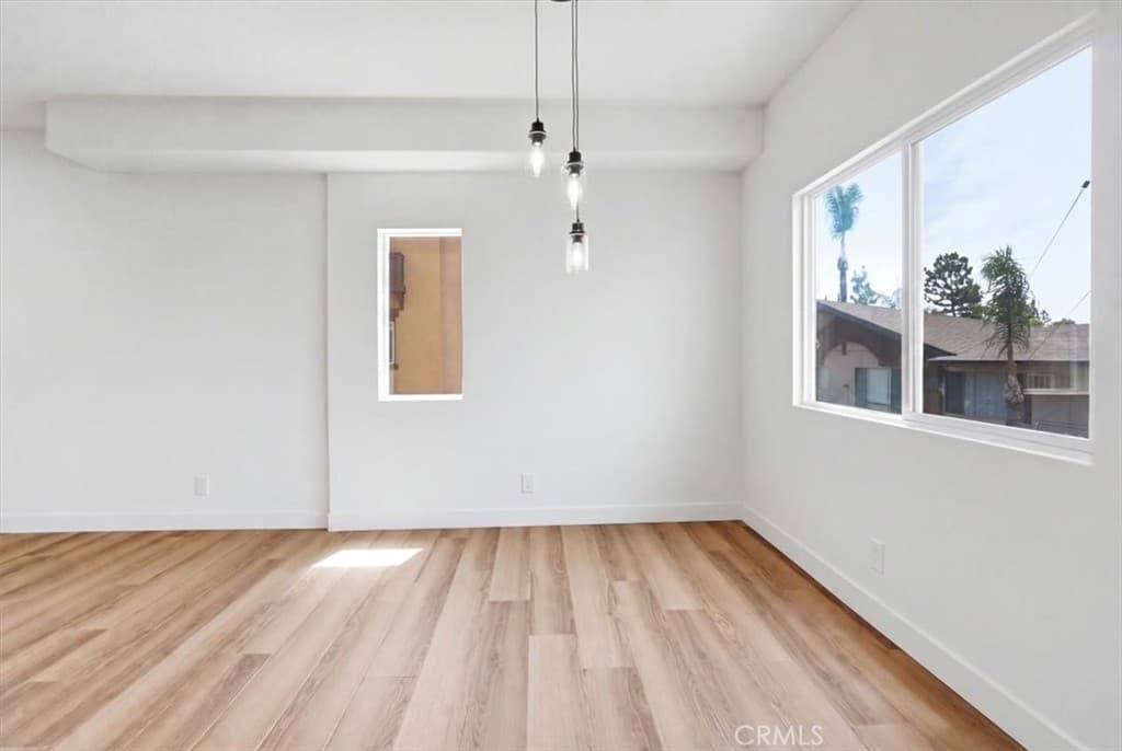 Townhouse at 511 N Lark Ellen I, Covina — photo 3 of 12