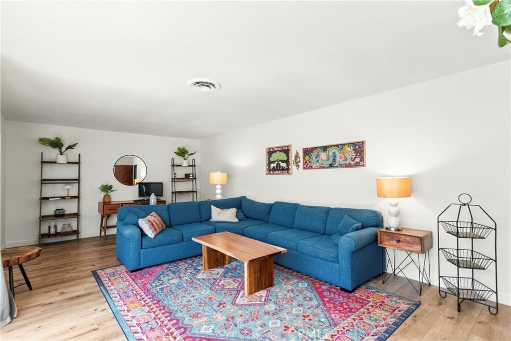 Home at 158 Marywood, Claremont — photo 2 of 12