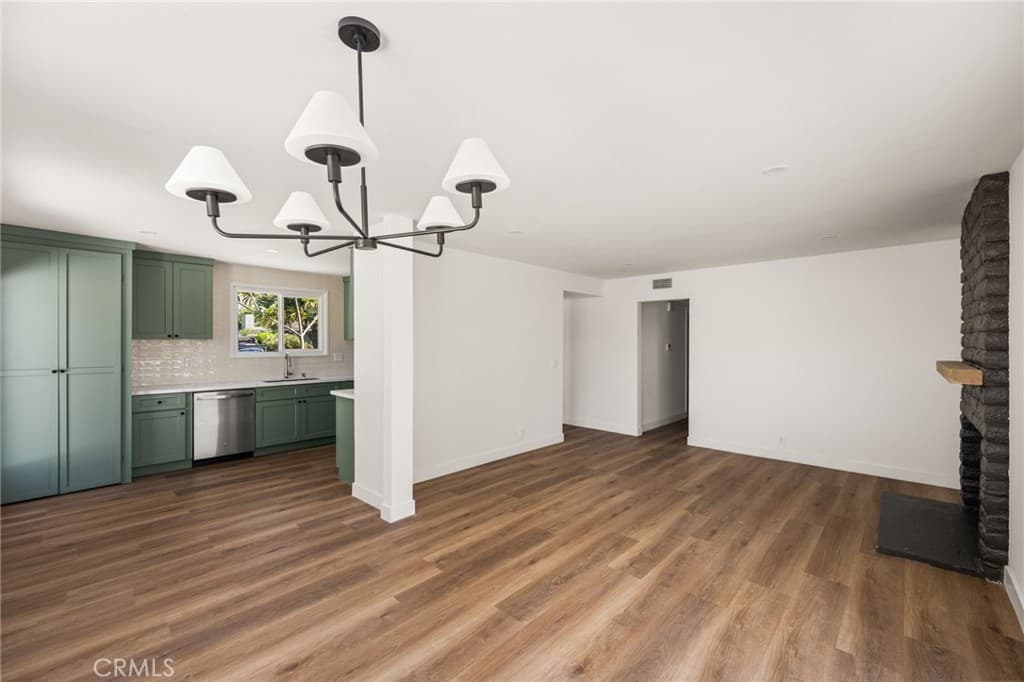 Home at 5724 N Galanto, Azusa — photo 10 of 12