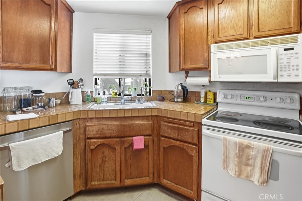 Condo at 23026 PASEO DE TERRADO 1, Diamond Bar — photo 4 of 12