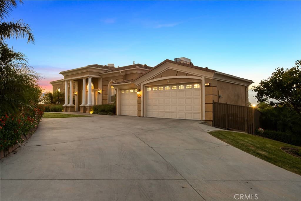 Home at 302 Via Blanca, San Dimas — photo 1 of 12