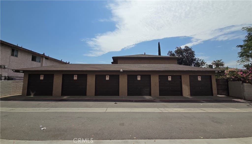 Multi-Family at 619 N Alameda Avenue, Azusa — photo 4 of 4