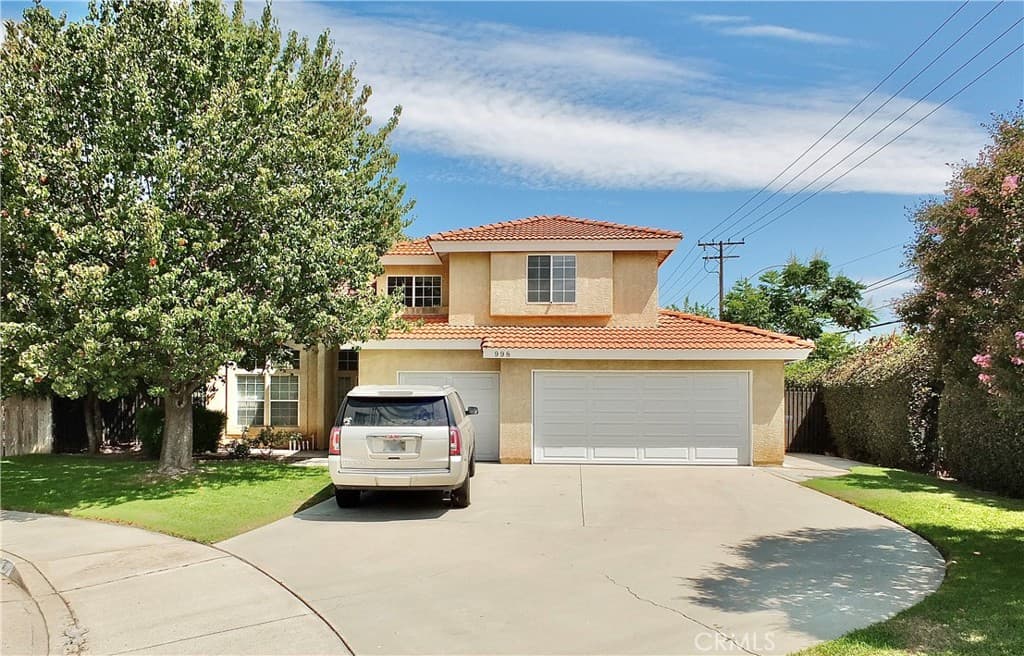 Home at 998 Garnet, Pomona — photo 1 of 12
