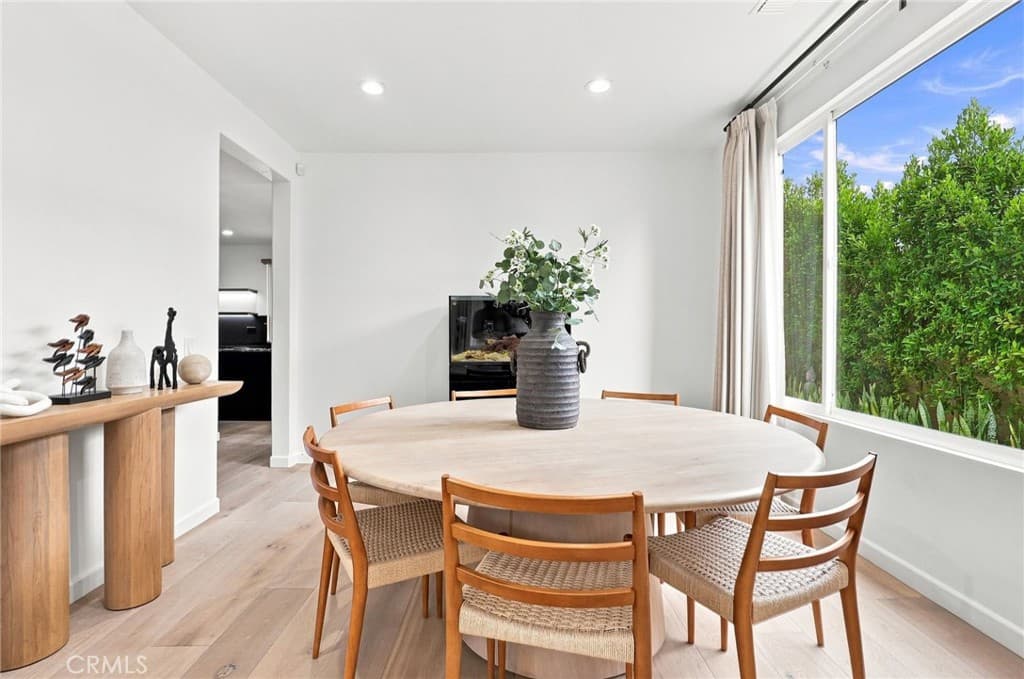 Home at 124 Grand Oaks, Glendora — photo 11 of 12
