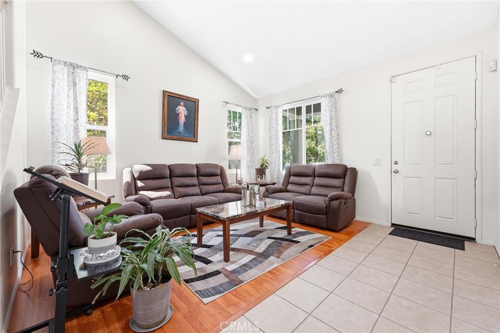 Home at 2822 Parksquare, Pomona — photo 5 of 12