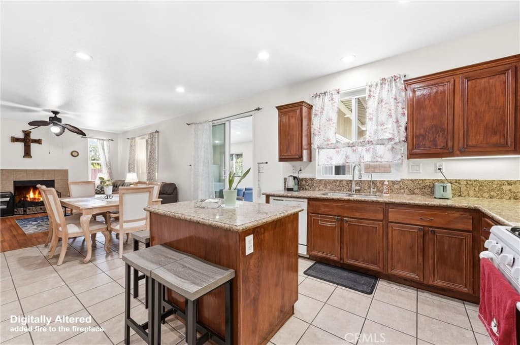 Home at 2822 Parksquare, Pomona — photo 8 of 12