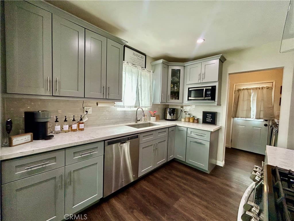 Home at 205 E Cypress, Covina — photo 7 of 12
