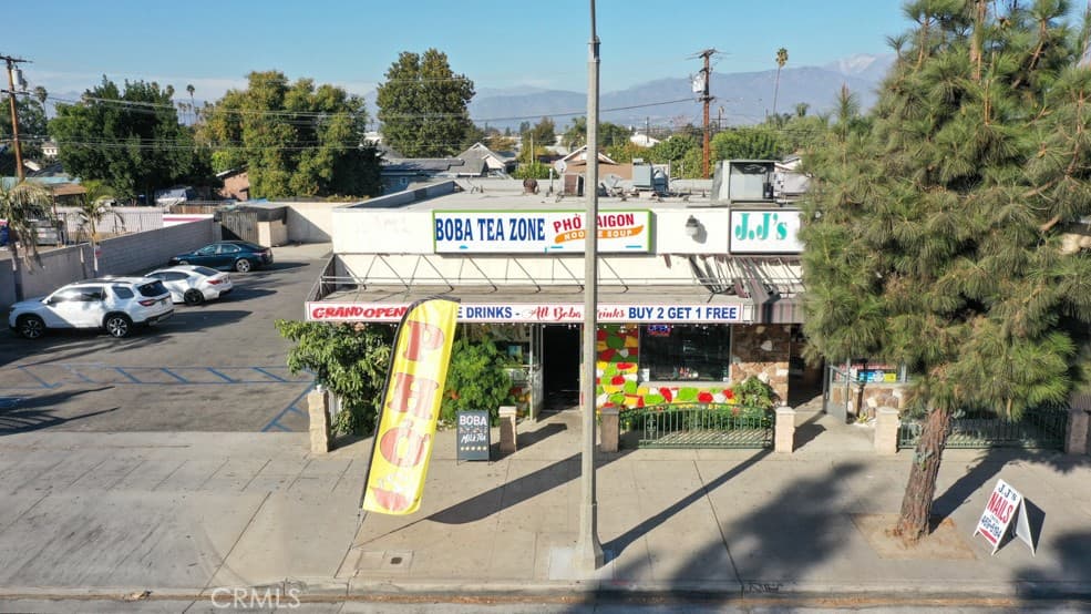 Commercial at 961 E Mission, Pomona — photo 3 of 12
