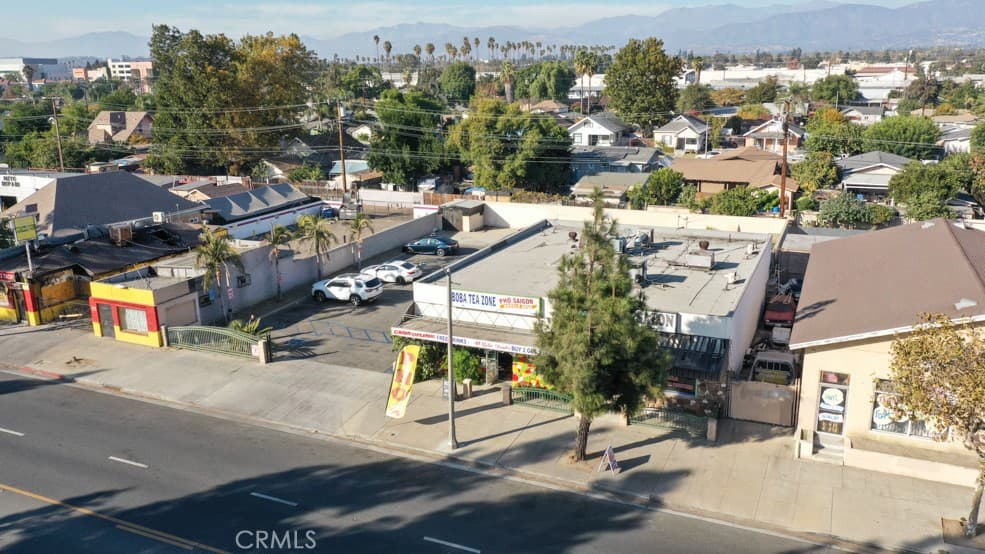 Commercial at 961 E Mission, Pomona — photo 5 of 12