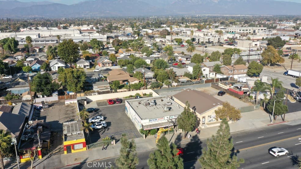 Commercial at 961 E Mission, Pomona — photo 8 of 12