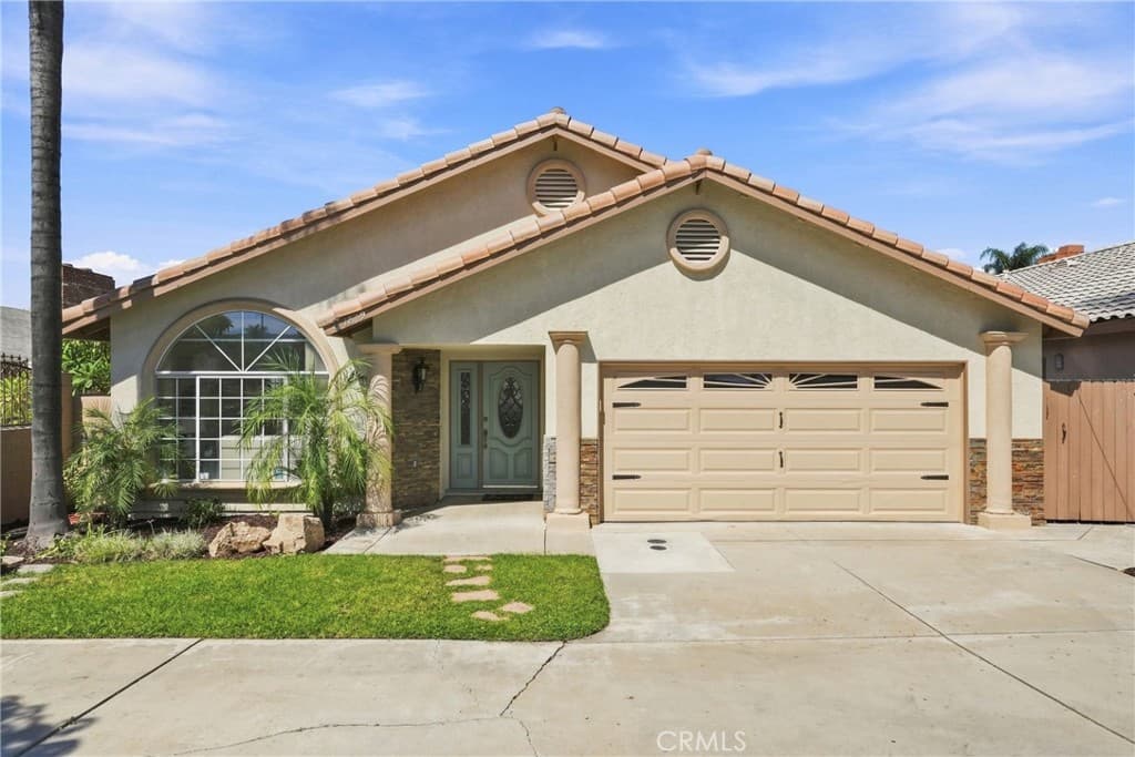 Home at 1819 S Lark Ellen, West Covina — photo 4 of 12