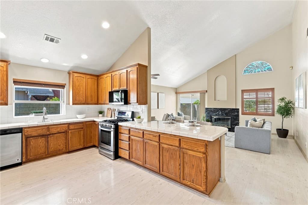 Home at 1819 S Lark Ellen, West Covina — photo 9 of 12