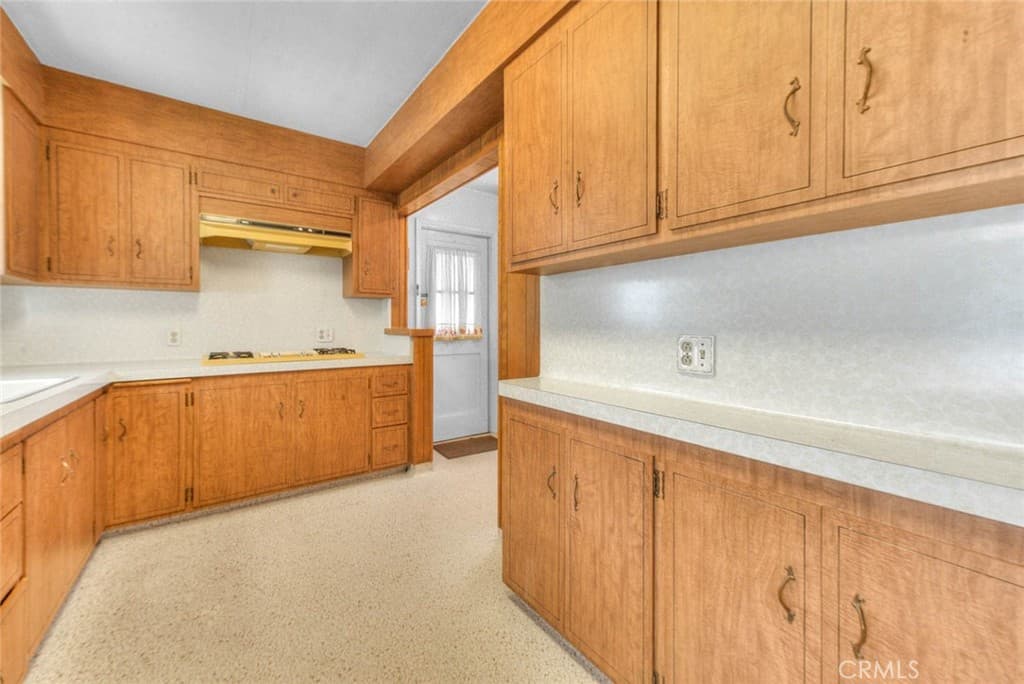 Home at 11161 Basye, El Monte — photo 11 of 12