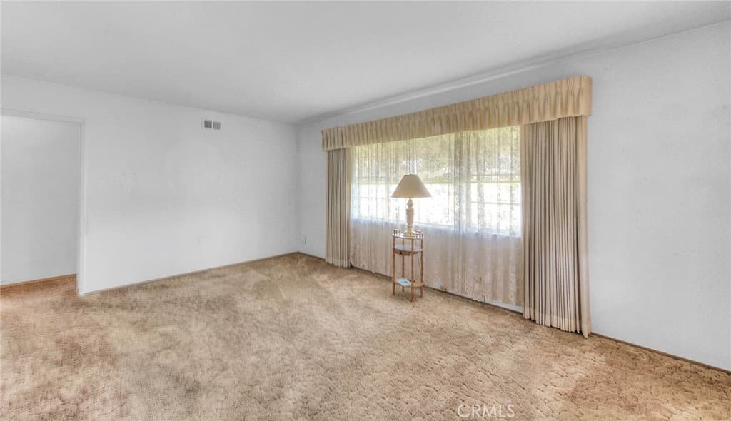 Home at 11161 Basye, El Monte — photo 5 of 12