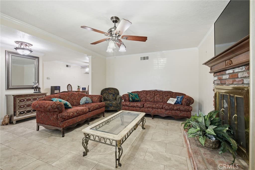 Home at 345 Pamela Kay, La Puente — photo 7 of 12
