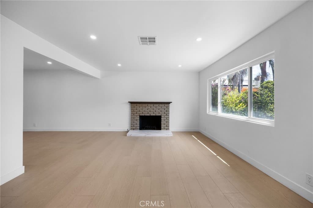 Home at 11637 Ranchito, El Monte — photo 5 of 12