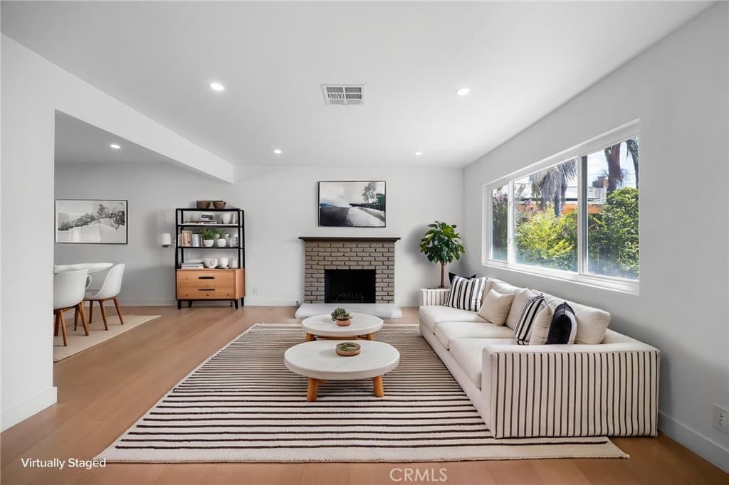 Home at 11637 Ranchito, El Monte — photo 6 of 12