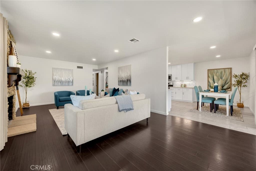 Home at 19638 E Groverdale, Covina — photo 11 of 12
