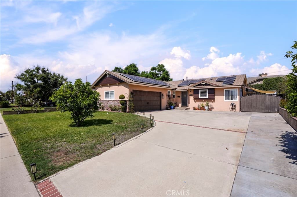 Home at 431 E Dexter Street, Covina — photo 1 of 12
