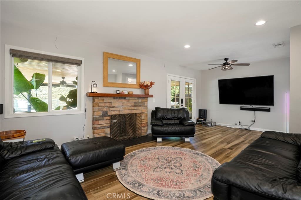 Home at 431 E Dexter Street, Covina — photo 6 of 12