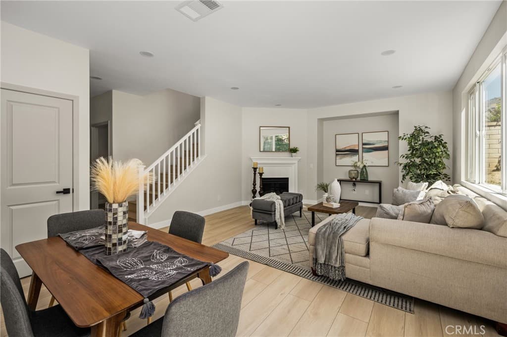 Home at 705 E Lemon Swirl, Azusa — photo 6 of 12