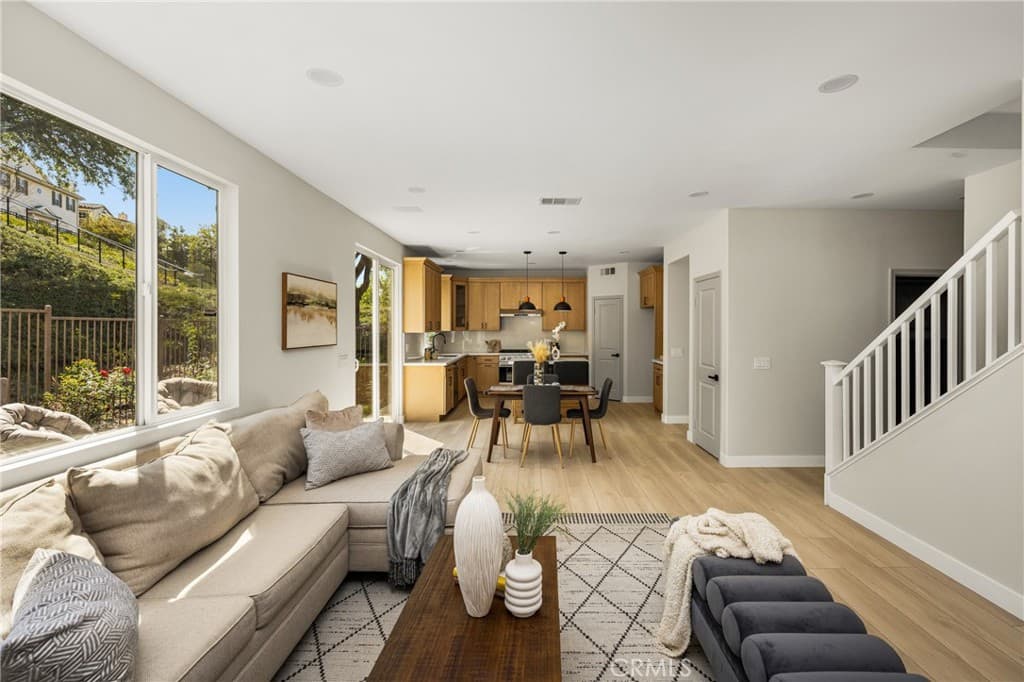 Home at 705 E Lemon Swirl, Azusa — photo 7 of 12