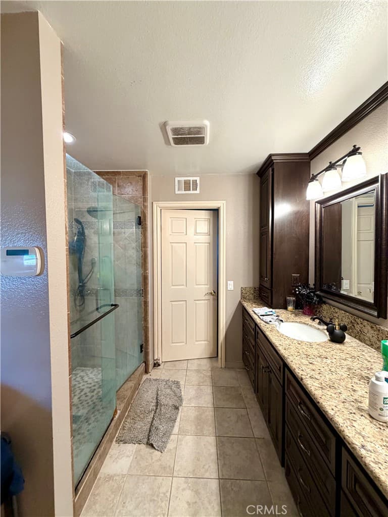 Home at 1023 Fountain Springs, Glendora — photo 6 of 10