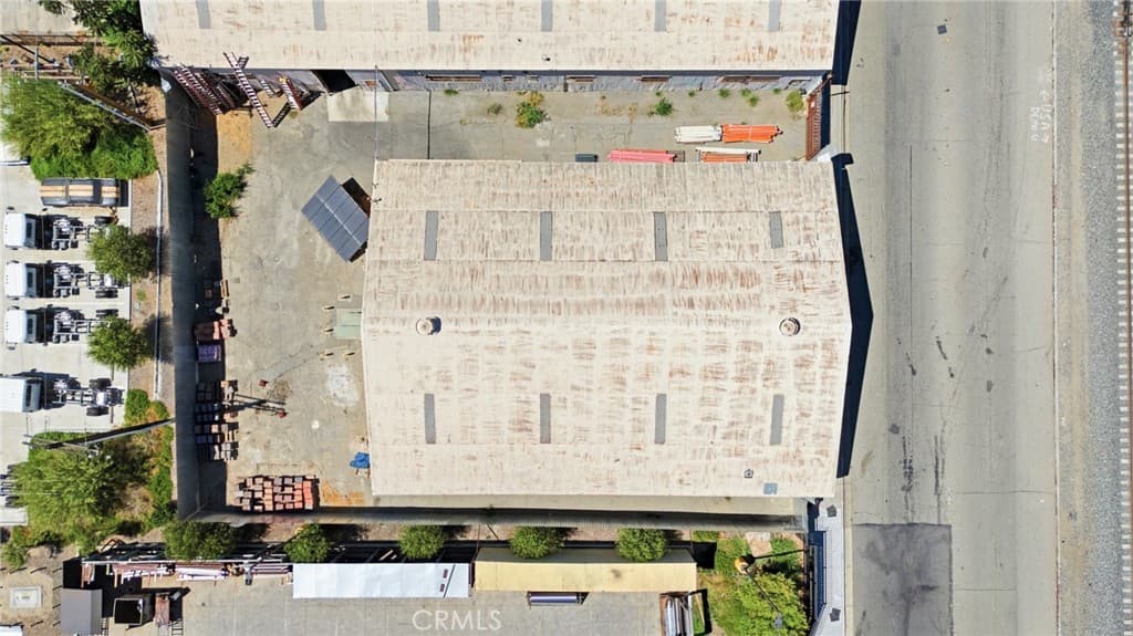 Commercial at 1084 E 1st, Pomona — photo 6 of 12