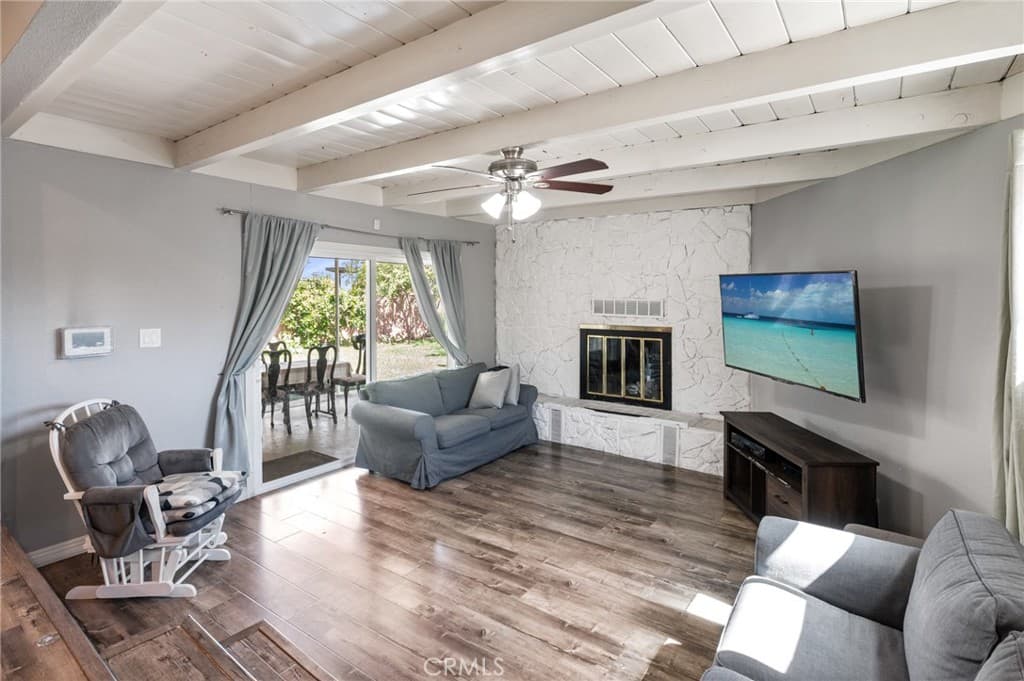 Home at 1008 League Avenue, La Puente — photo 4 of 12