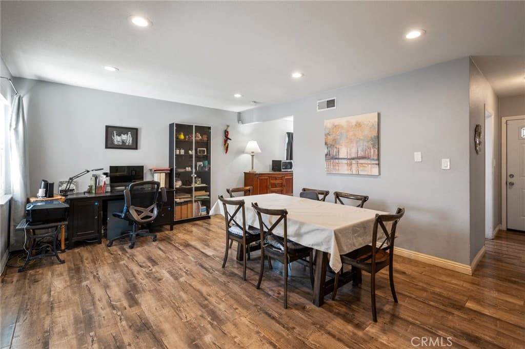 Home at 1008 League Avenue, La Puente — photo 5 of 12