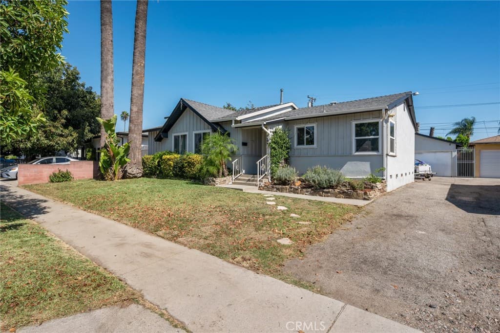 Home at 1008 League Avenue, La Puente — photo 7 of 12
