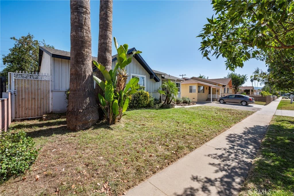 Home at 1008 League Avenue, La Puente — photo 8 of 12