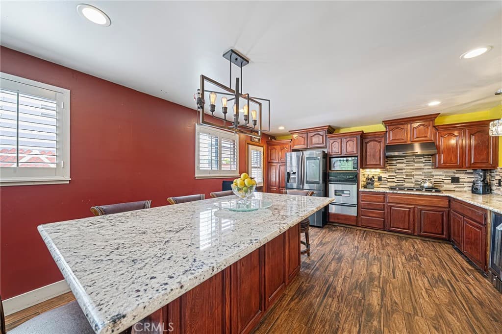Home at 656 Sandy Hook, La Puente — photo 8 of 12