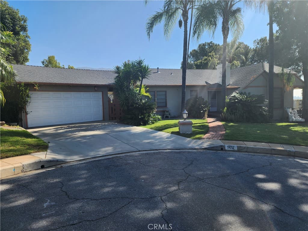 Home at 502 Mesa, Monrovia — photo 1 of 12