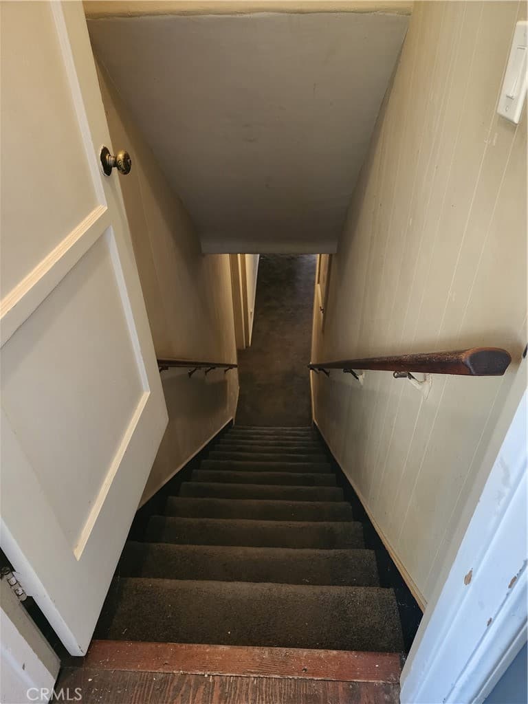 Home at 502 Mesa, Monrovia — photo 11 of 12